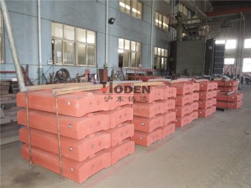 来说说破碎机板锤的维修保养应该怎么进行？